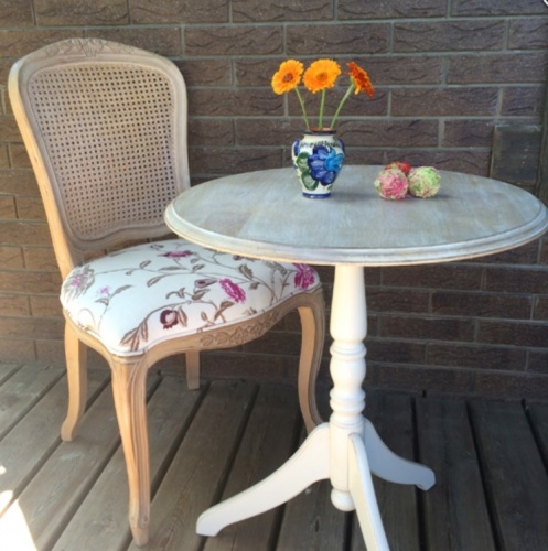 H828 H03+M01  Стол кофейный круглый White Rose