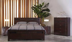 Malaga 01A Кровать двуспальная 180х200