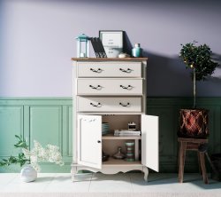 ST9354 Комод Leontina три ящика две дверки