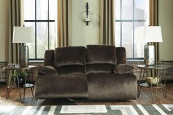 Диван двухместный реклайнер с электроприводом Clonmel, Ashley Furniture