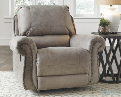 Купить американские кресла с реклайнерами Ashley Furniture