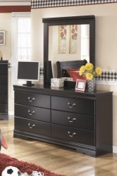 Комод с зеркалом Huey Vineyard, Ashley Furniture